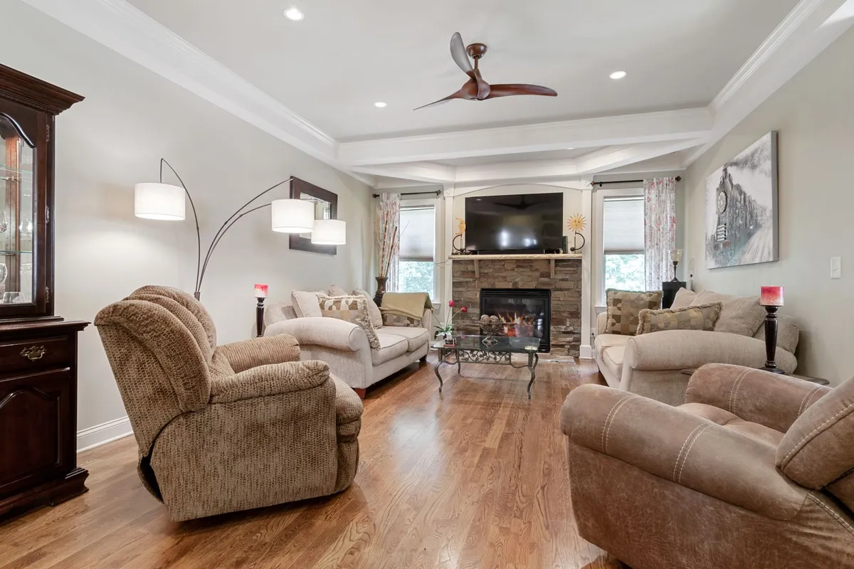 Shaped ceilings like trays price above flat work — Angi prices high and vaulted ceilings above standard flat ceilings for the access time